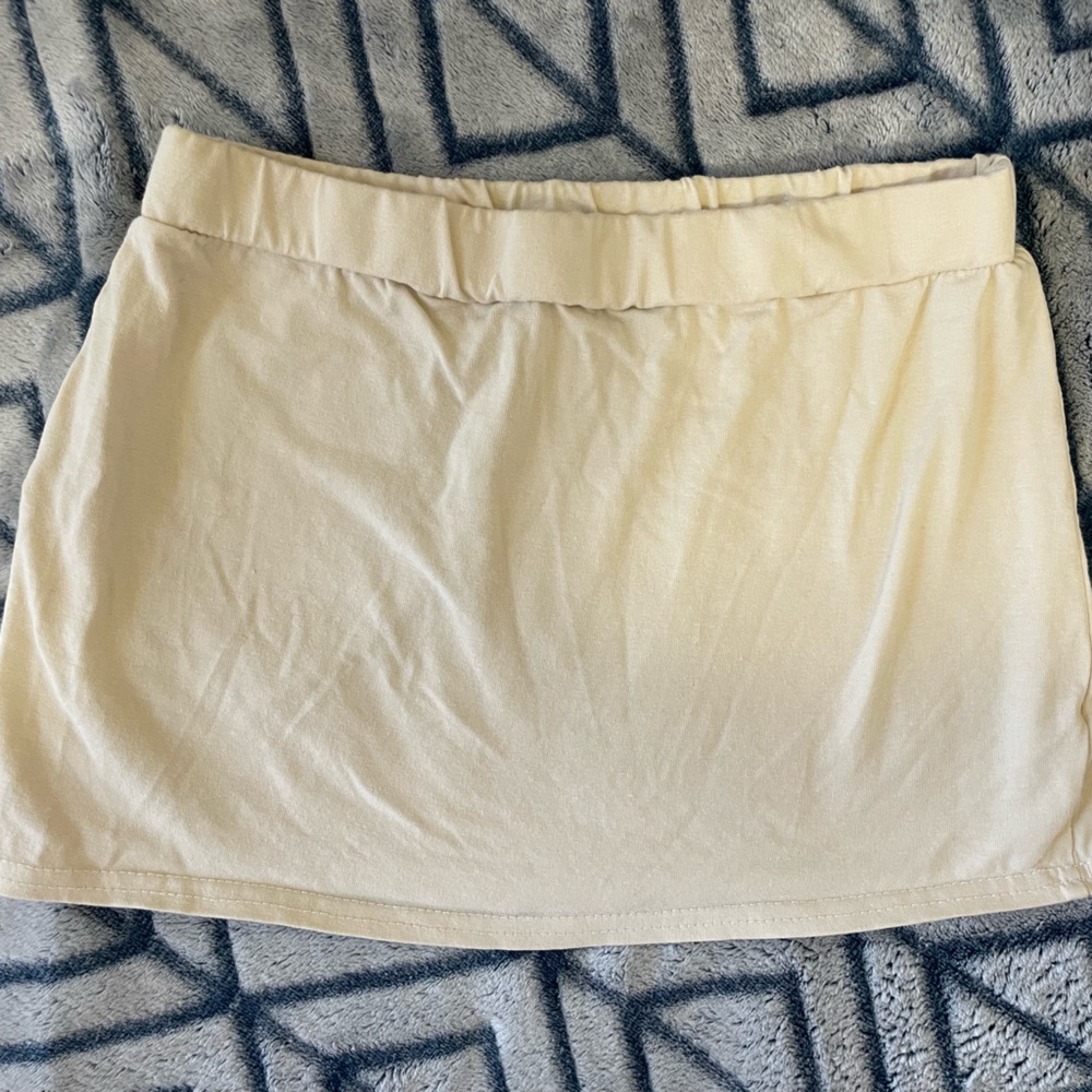 PrettyLittleThing mini skirt